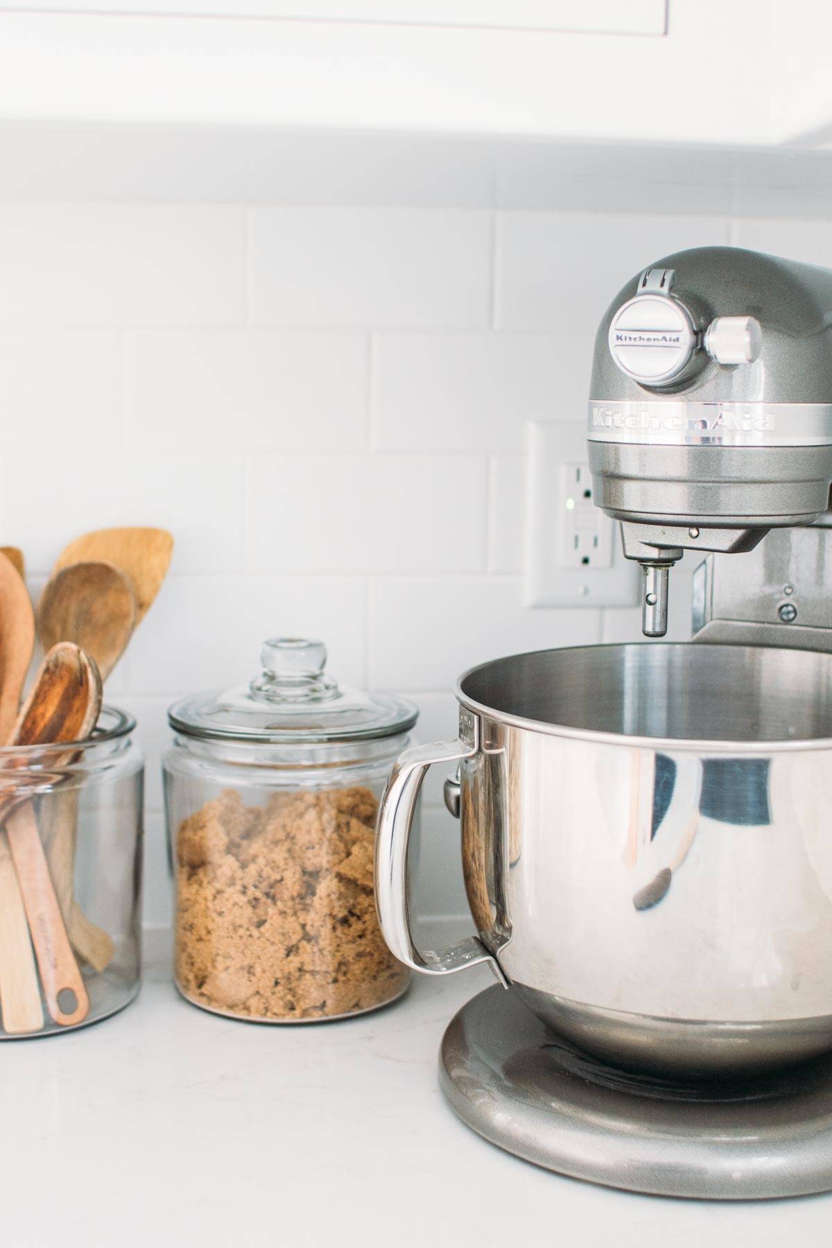 Kitchen appliances.